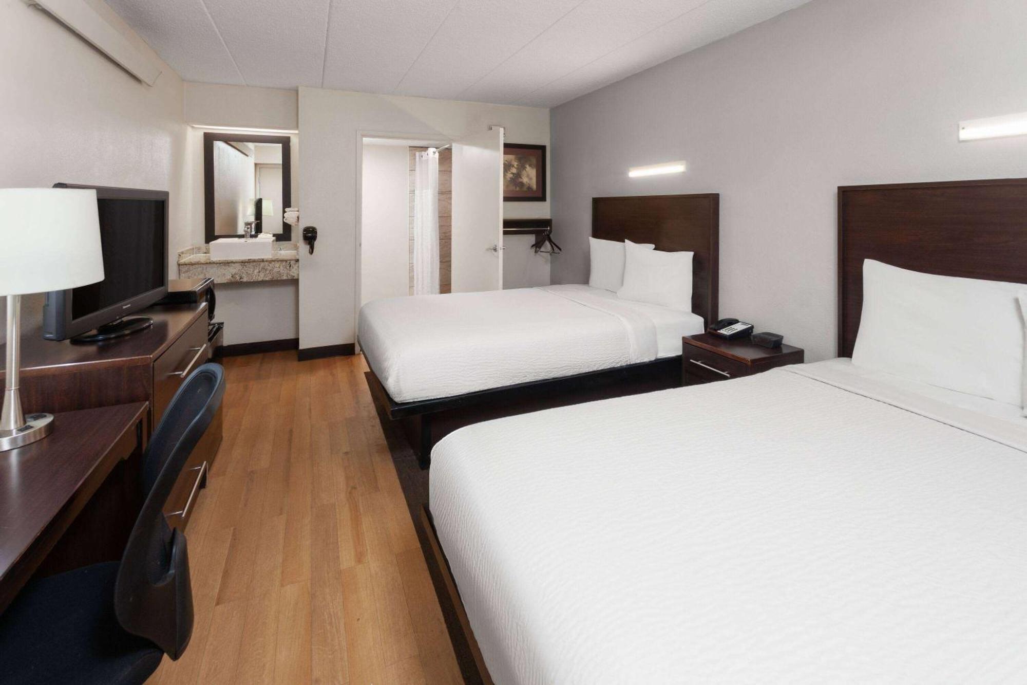 Travelodge By Wyndham Peoria Kültér fotó