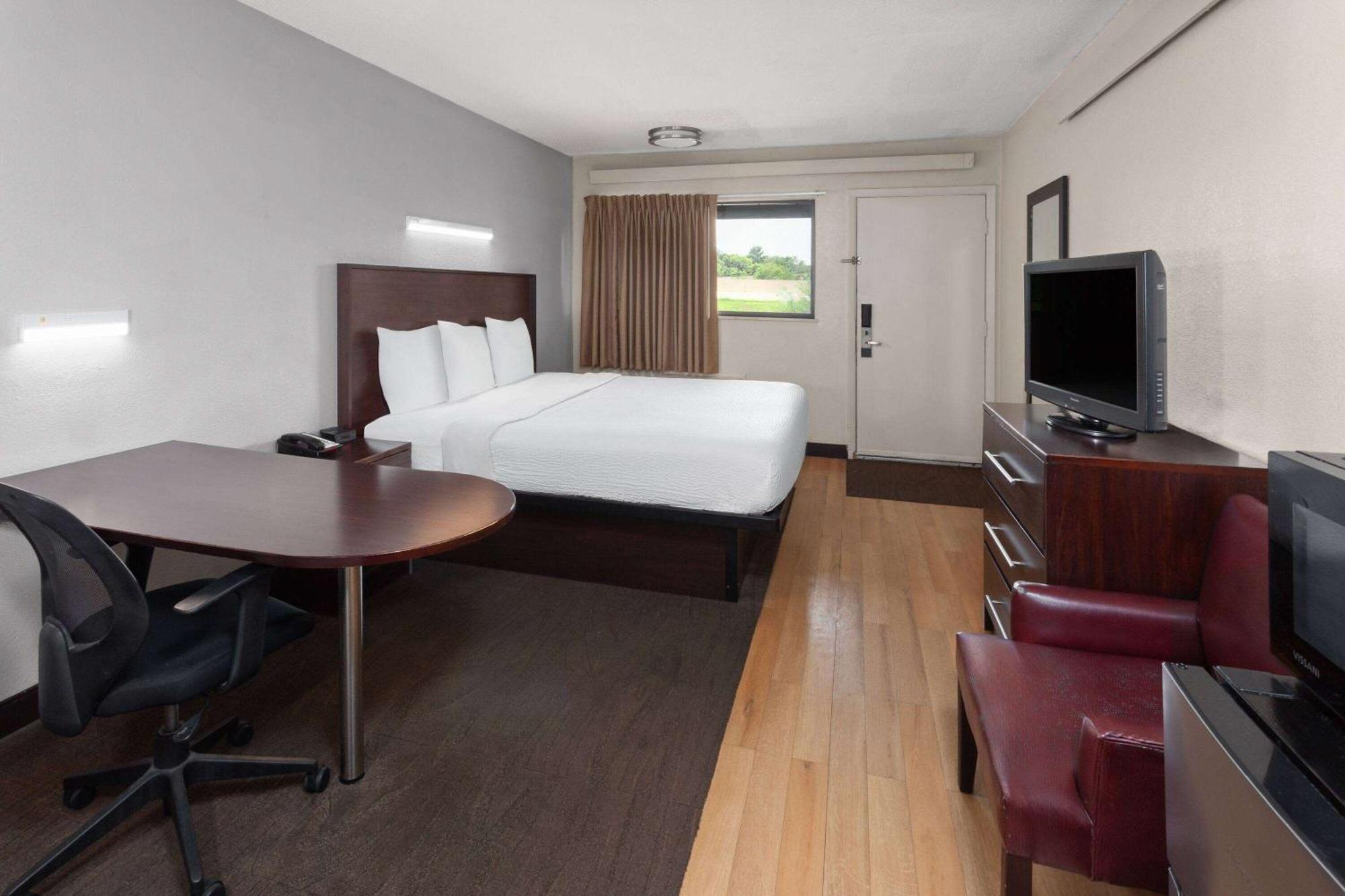 Travelodge By Wyndham Peoria Kültér fotó