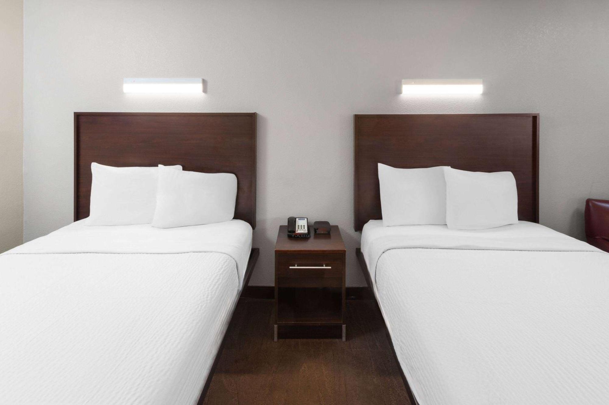 Travelodge By Wyndham Peoria Kültér fotó